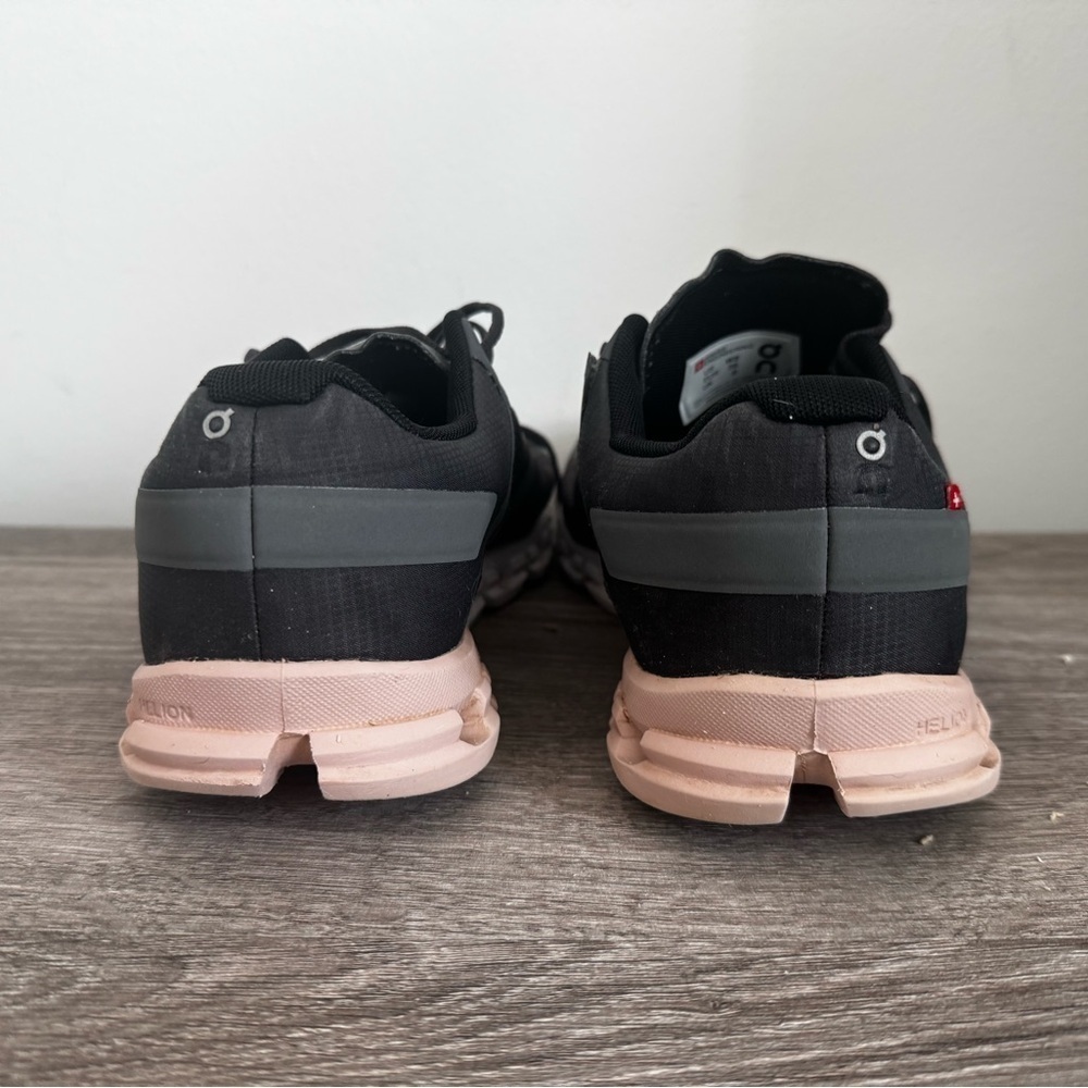 On Running Cloudflow Women’s Size 8.5 FVN-PI Rock Rose Cloudtec Helion - Picture 8 of 16